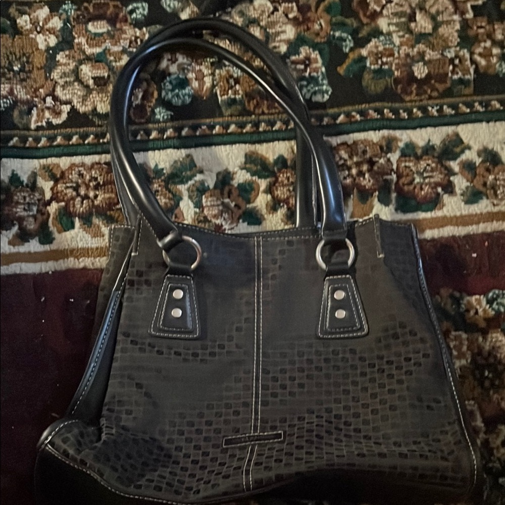 Nine & Company Elegant Black Handbag